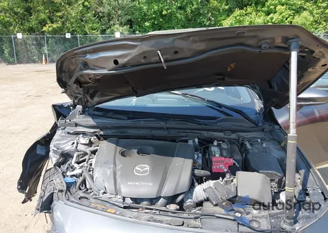 2020 Mazda Mazda3 Preferred Package from USA, damaged, VIN JM1BPAMM8L1162190